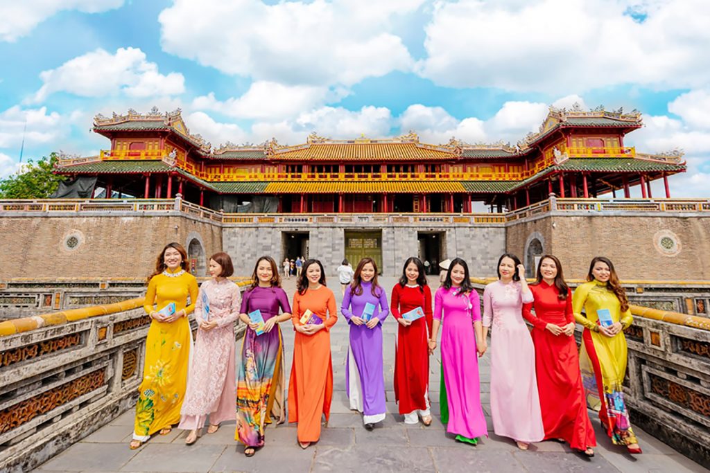 Heritage, ‘Ao dai’ to be promoted during 28th Viet Nam Film Festival