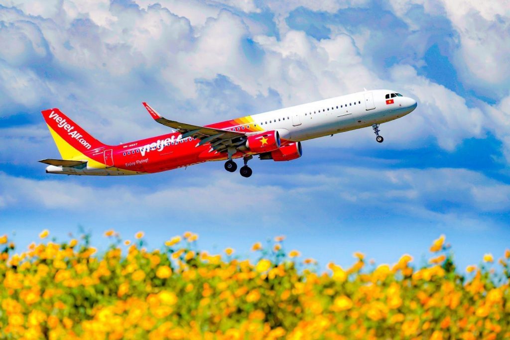 VietJet signs $400m deal with Rolls-Royce for provision of aircraft engines, services
