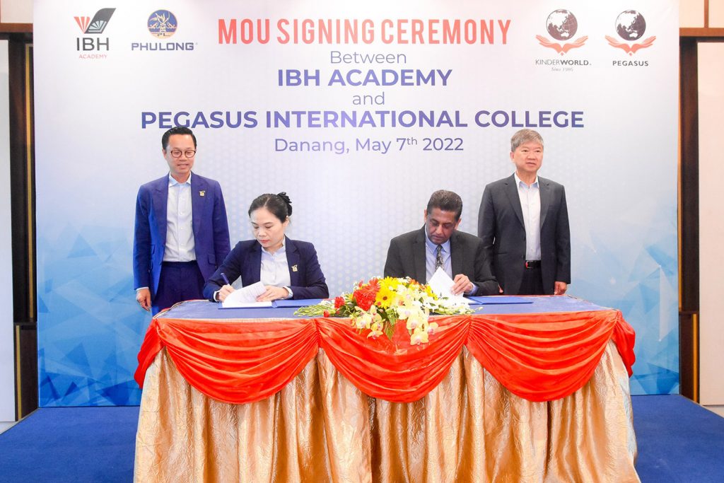IBH Academy and Pegasus International College signs a cooperation agreement