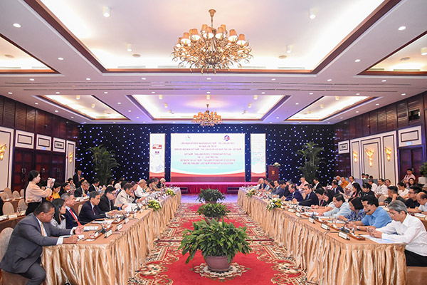 ベトナム – タイ 人民友好祭 – 第12回合同会議