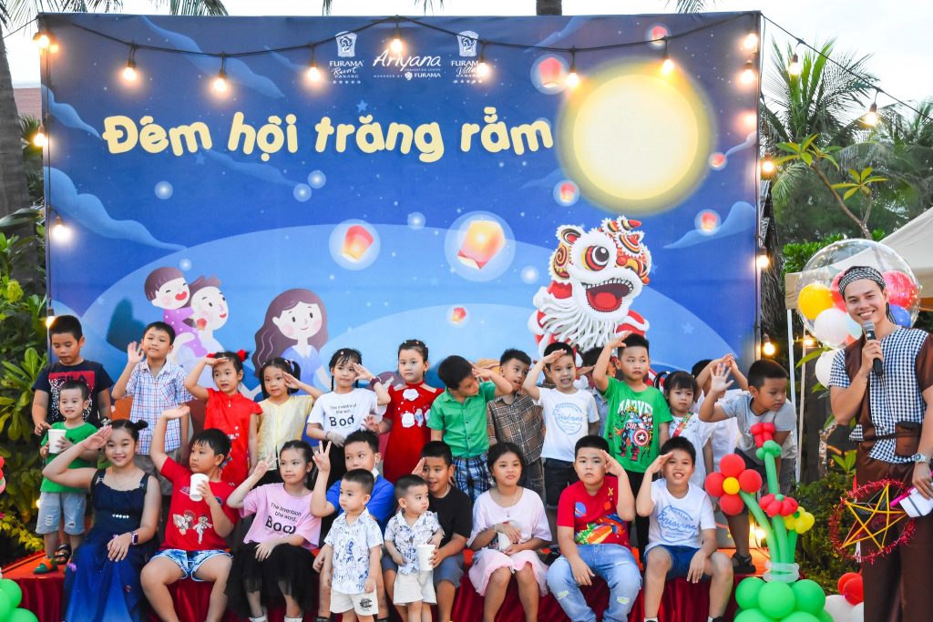 Furama organizes Mid-Autumn Festival for  for more than 180 children of nearly 200 Resort’s staff.