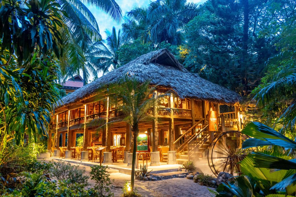 Tàya House- Furama Resort Danang (3)