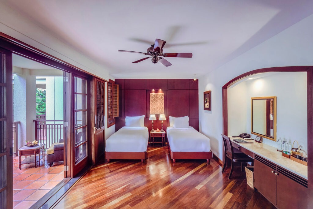 Furama-Resort-Danang-GARDEN-DELUXE-(2)