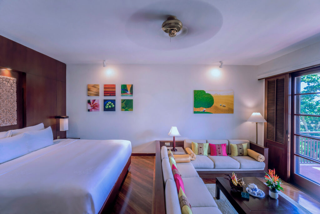 Furama-Resort-Danang-OCEAN STUDIO SUITE-(3)