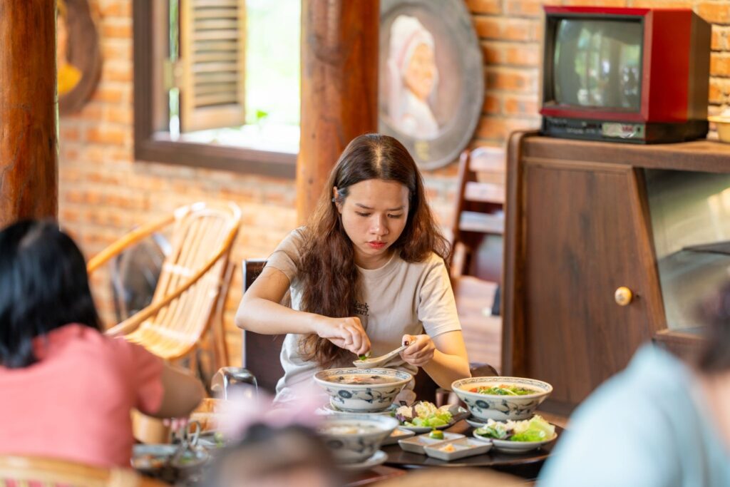 철갑상어 국수